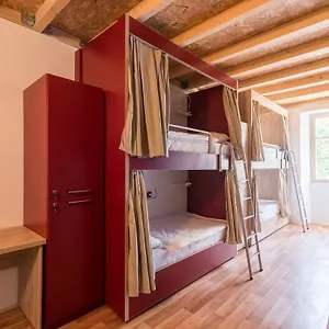  Hostel Antique Croatia